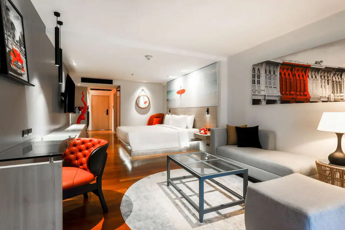 Deluxe Room - Partial Seaview