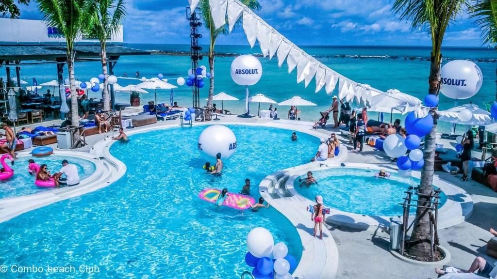 Combo Beach Hotel Samui14