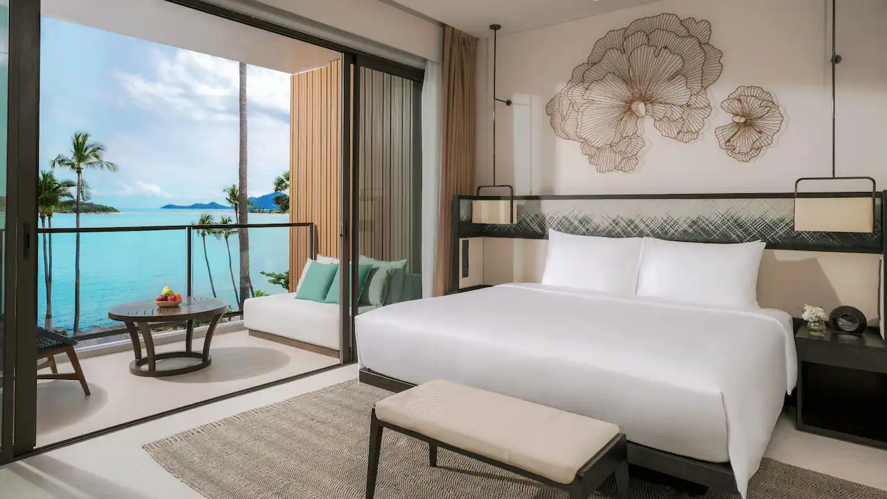 Regency Ocean View Suite with Club Access