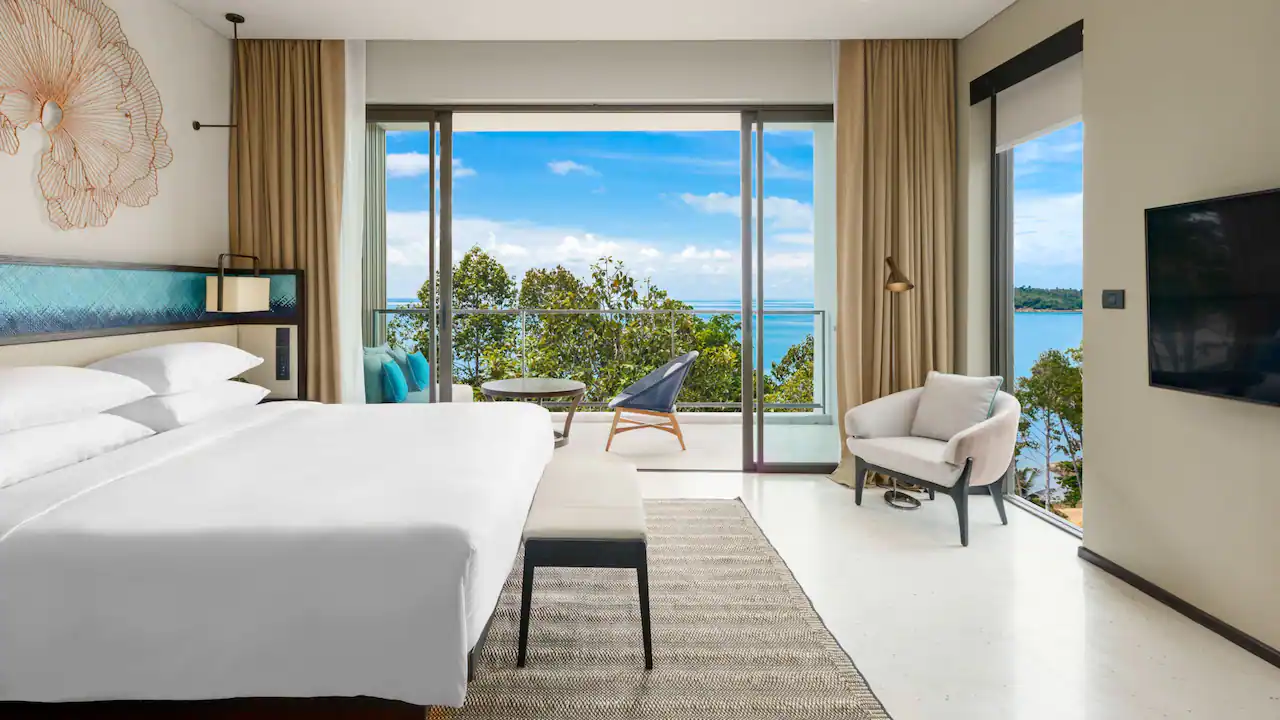 Regency Suite with Club Access