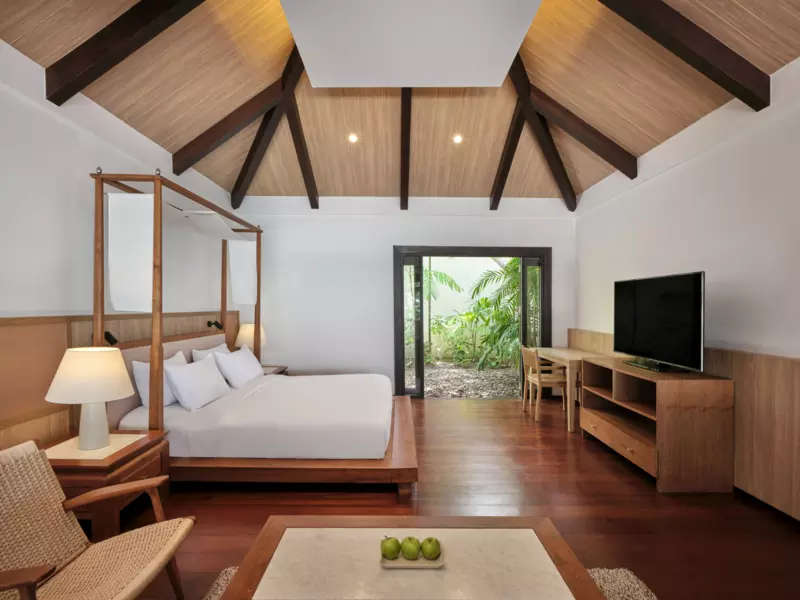 Wellbeing Seafront Pool Villa