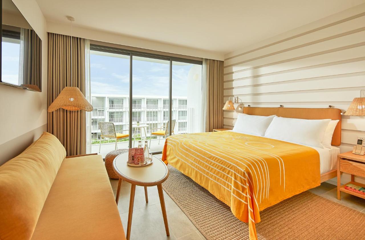Deluxe King, High Floor