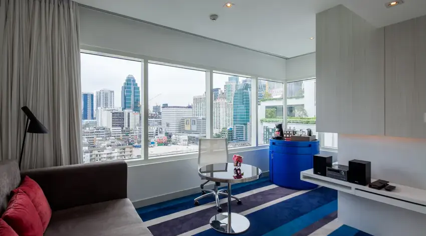 Deluxe Suite